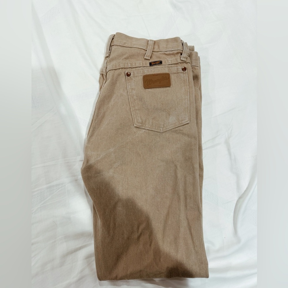 Men’s Wrangler Retro Khakis Pants! Never Worn!